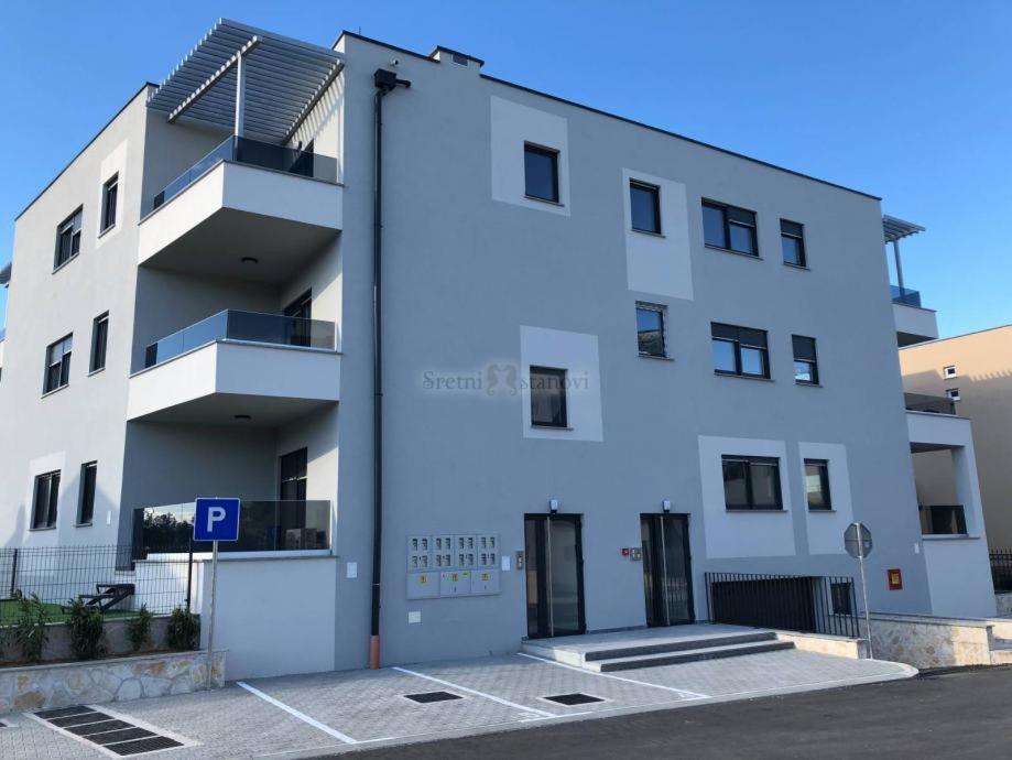 Apartament Apartman Ivana Szybenik Zewnętrze zdjęcie